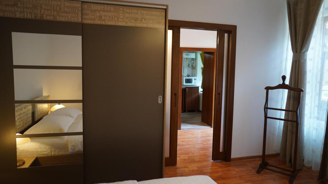 Historical House Apartment Sibiu Bagian luar foto